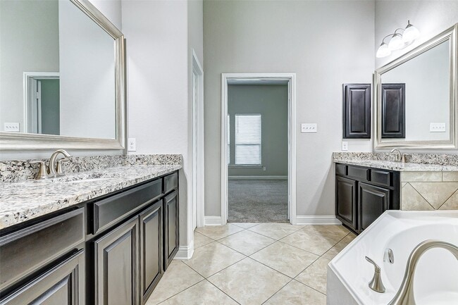 Building Photo - 19015 Blue Valley Ln