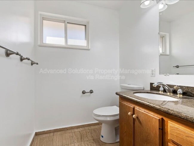 Building Photo - 6837 S Creekcove Way