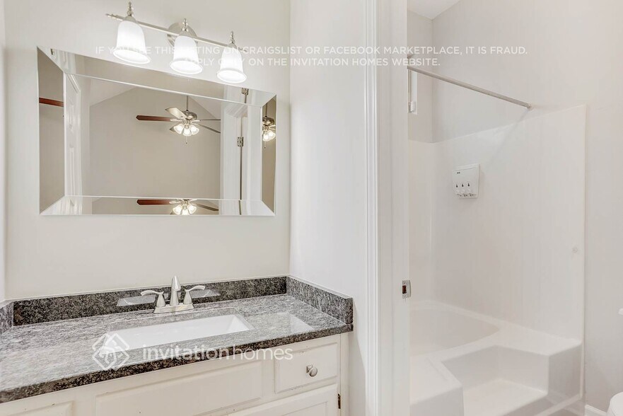 Building Photo - 893 Columbia Ct