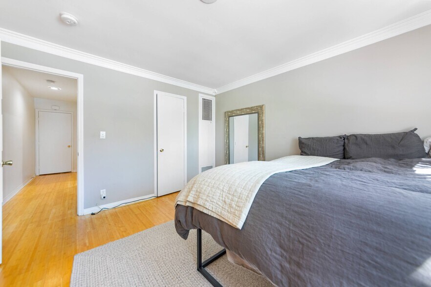 Building Photo - 1255 10th St