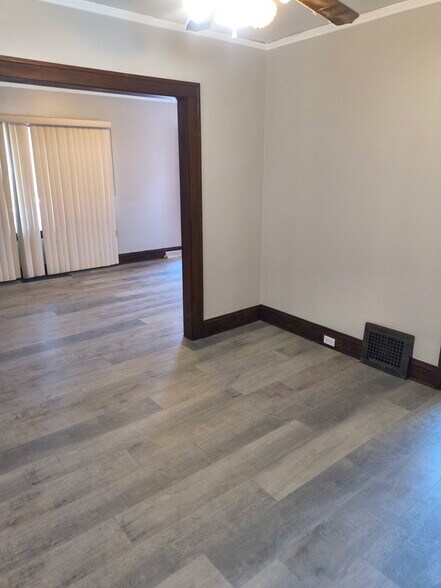 Building Photo - 11621 Havel Ave