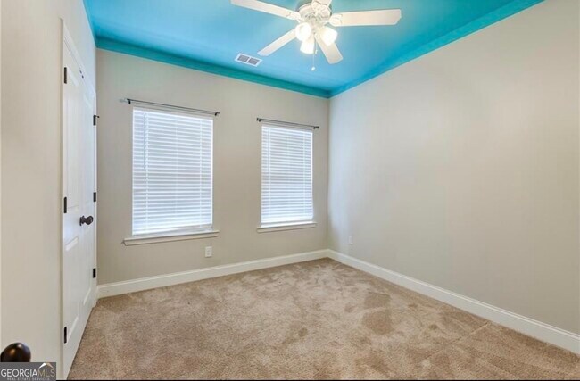 Building Photo - 3312 Sangster Way