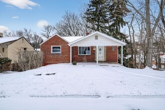 Building Photo - 3341 Recker Dr