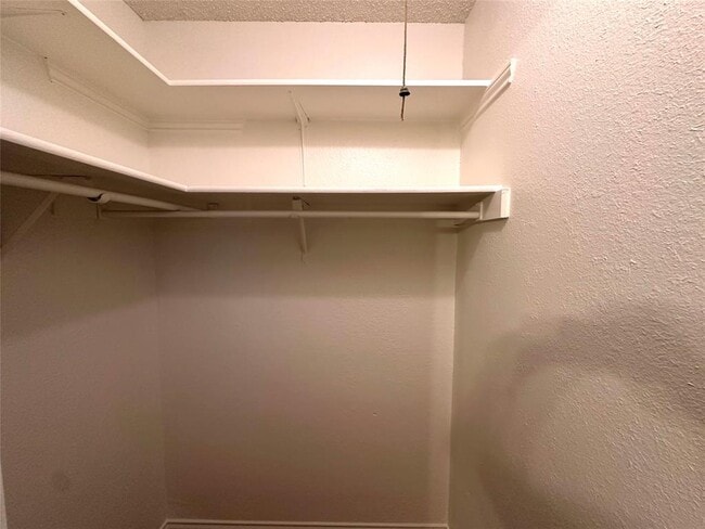 Building Photo - 4611 Tobago Cove