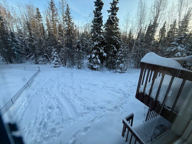 Building Photo - 3310 Max Cir