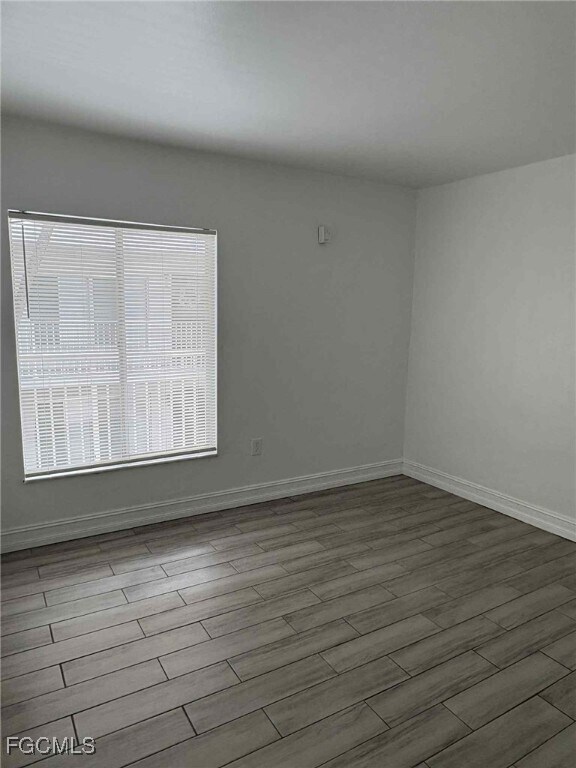Building Photo - 1830 Maravilla Ave