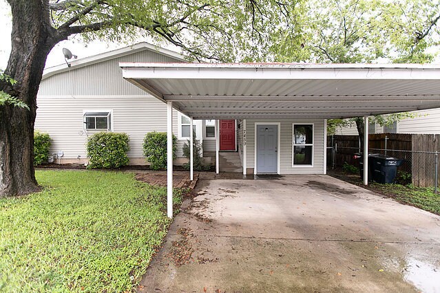 Covered Parking - 7459 Mohawk Ave