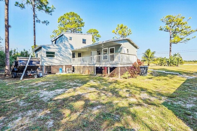 Building Photo - 17852 94th St N