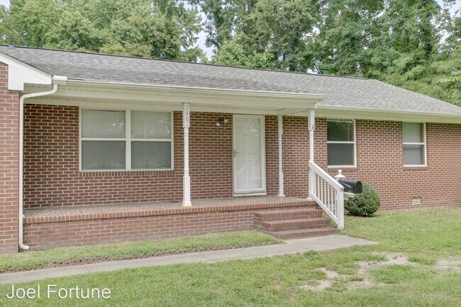 Building Photo - 3 br, 2 bath House - 1461 Todds Lane