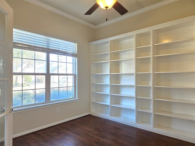 Building Photo - 26819 Granite Valley Ln