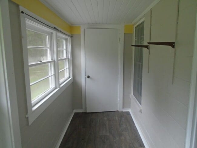 Building Photo - Plenty of Space in Hope Mills! $1050/month!