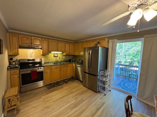 Building Photo - Fully Furnished 2-Bedroom Home for Rent – ...