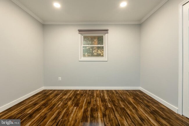 Building Photo - 1959 Lewis Ave