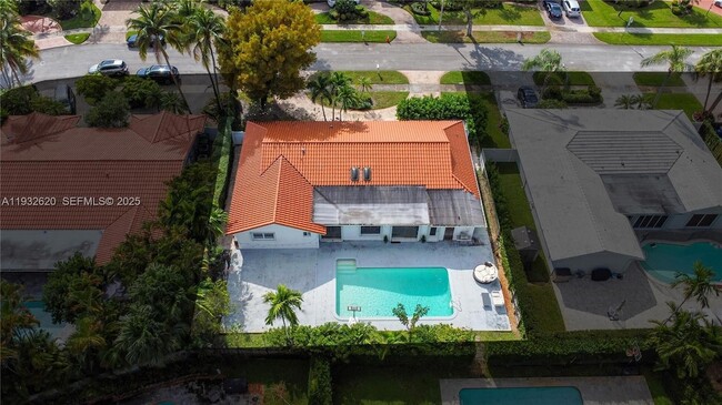 Building Photo - 2101 NE 211th Terrace