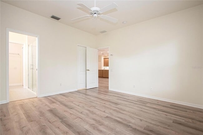 Building Photo - 8419 Whispering Woods Ct