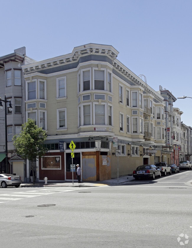 Primary Photo - 132 6th Street