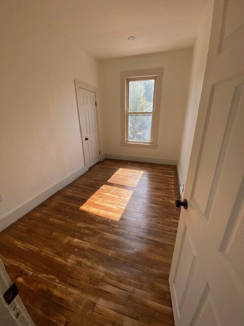 Building Photo - 90 Roak St
