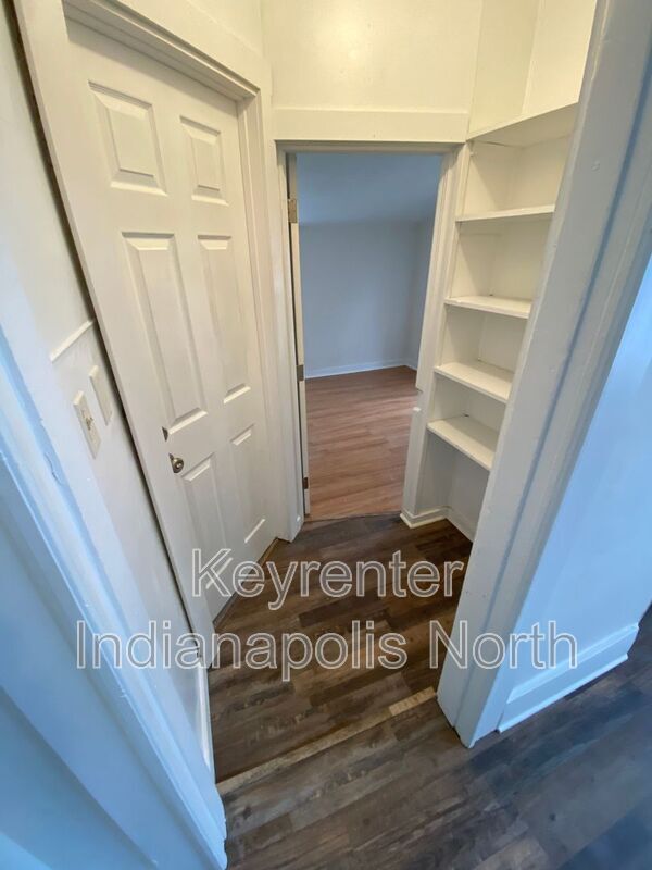 Building Photo - 1427 Wayne St