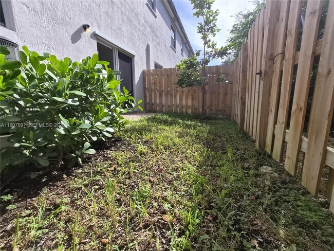 Building Photo - 2741 NW 55th Way