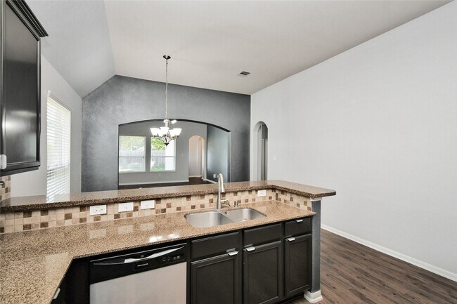 Building Photo - 21626 Rainfall Park Dr