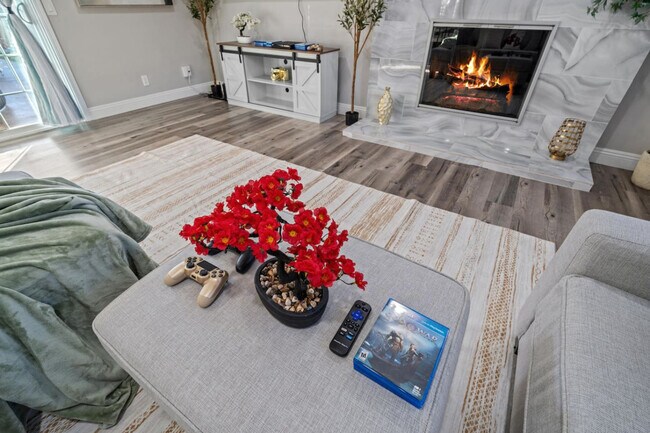 Building Photo - 7630 Andasol St