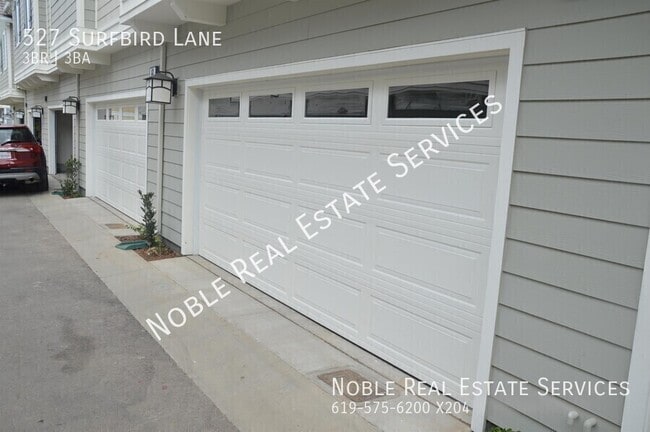 Building Photo - 527 Surfbird Ln