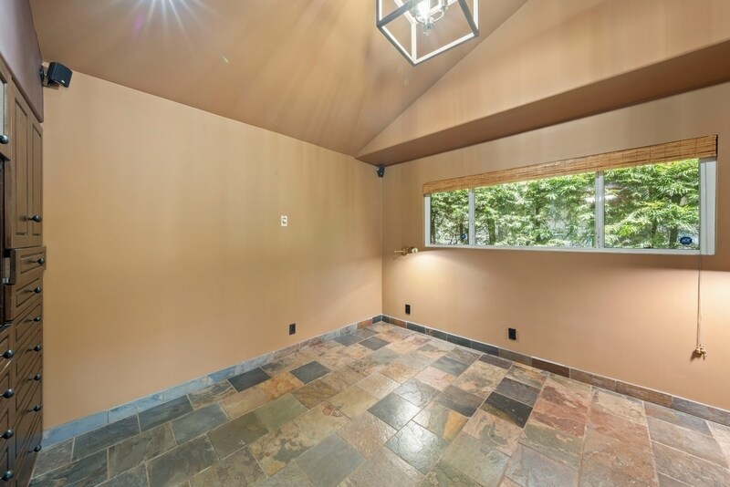 Building Photo - 3953 W 178th St
