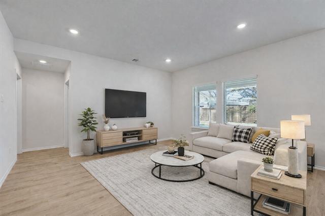 Building Photo - 509 Regiment Rd