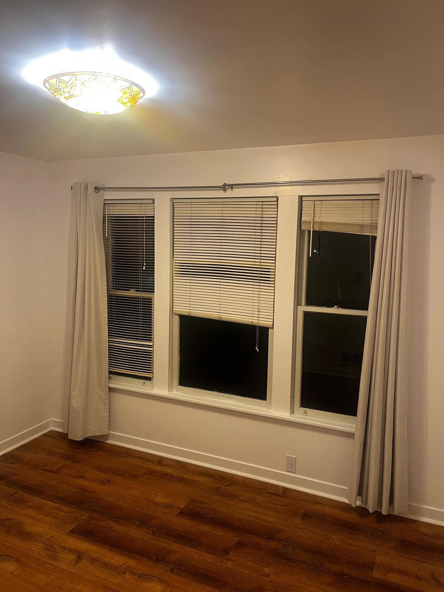 Building Photo - 322 Avenue A