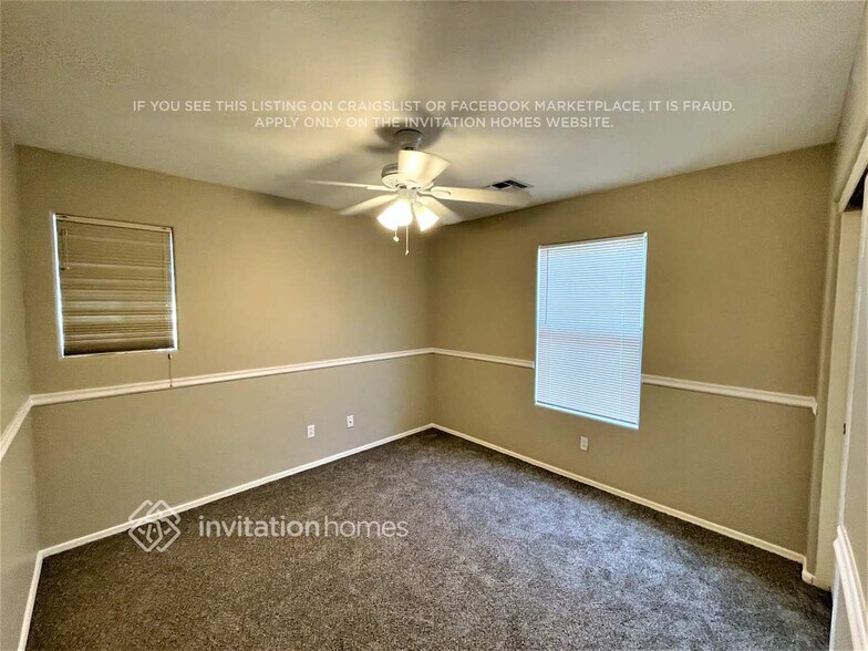 Building Photo - 451 S Hawes Rd