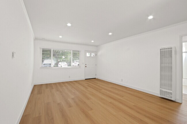 Living Area - 1565 Santa Ana Ave