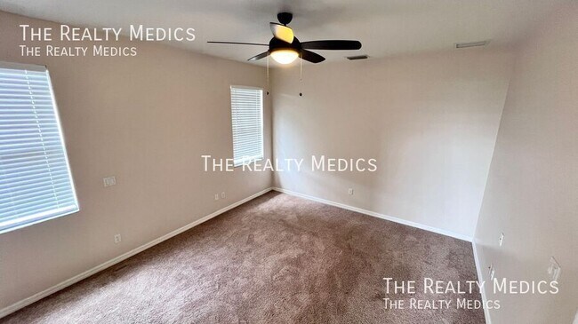 Building Photo - 795 Alcazar Ave