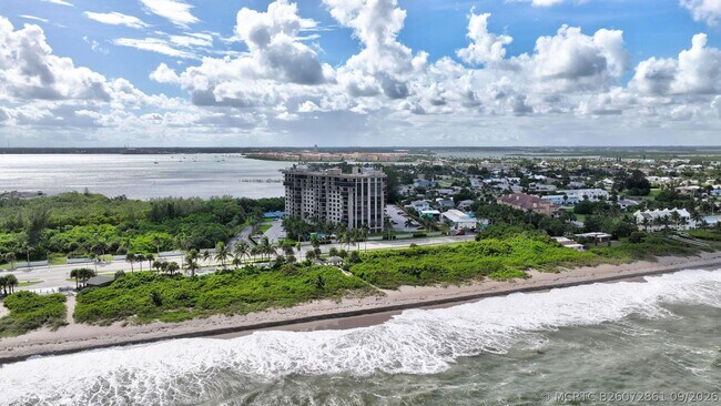 Building Photo - 801 S Ocean Dr