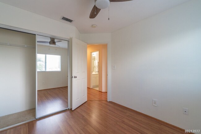 Building Photo - CENTRAL AC 3BR 2.5BA w/2-Car Garage & Backyard @ Spinnaker, Ewa Beach!