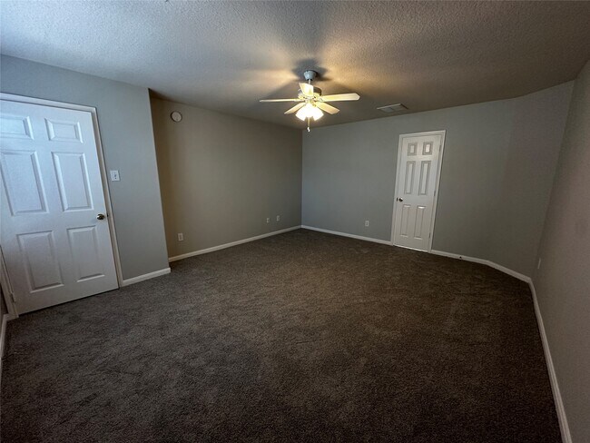 Building Photo - 4919 Kasos Isle Dr