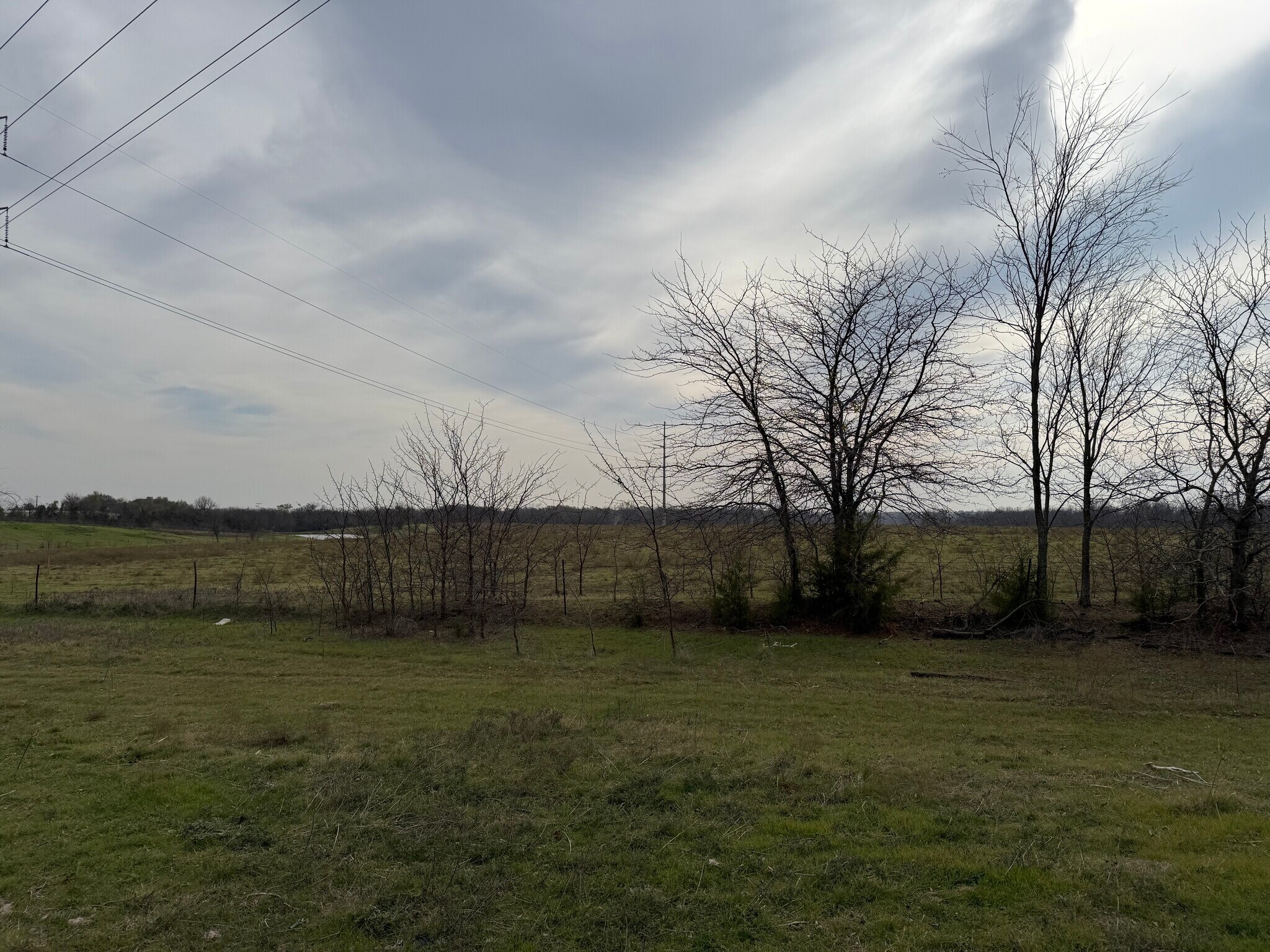 Building Photo - 133 Ponderosa Way