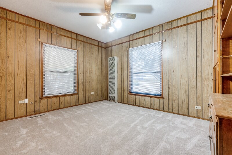 Building Photo - 7291 Ash St