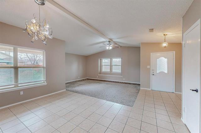 Building Photo - 2124 Robinson St