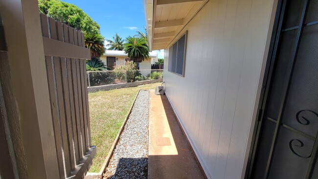 Looking down the front of the house outside the front door - 2342 Ahakuka Pl