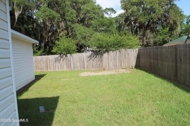 Building Photo - 282 Bridgewater Ln