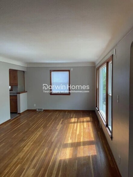 Building Photo - 20641 Centuryway Rd