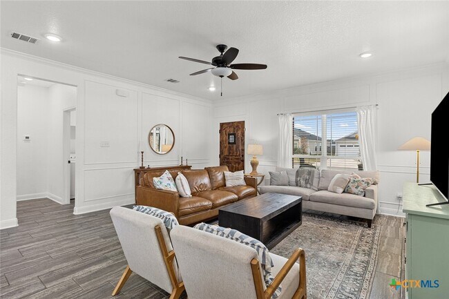 Building Photo - 1606 Flatland Trl