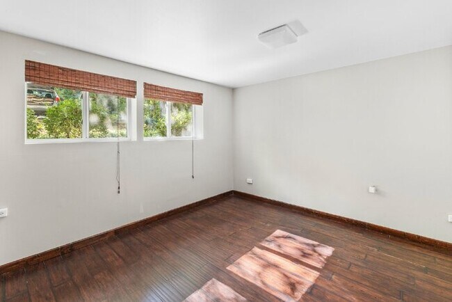 Building Photo - Spacious 5 Bedroom Home in Midlothian - $2,800/mo