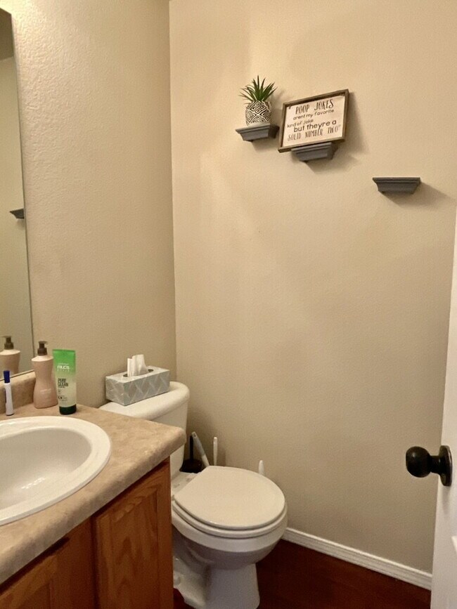 Building Photo - "Spacious 3-Bed with bonus room Sanctuary with 2.5 Baths in Fountain, CO – Your Serene Retreat Aw...