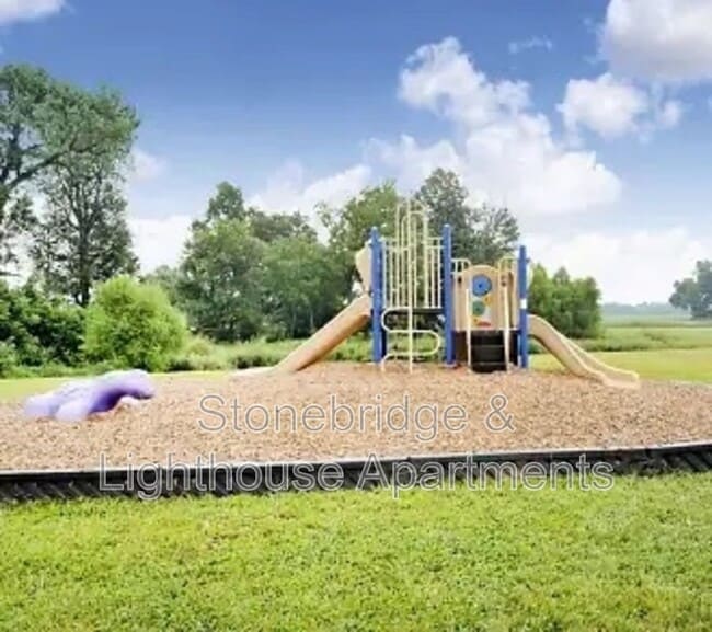 Building Photo - 1104 Lighthouse Dr