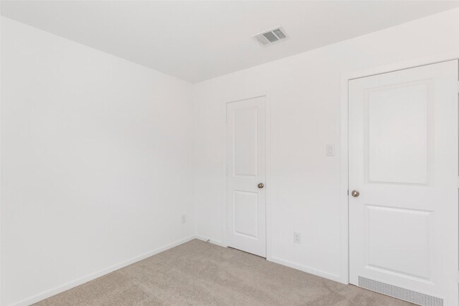 Building Photo - 917 Capracotta Dr
