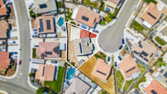 Building Photo - 4 bedroom home for RENT in Manteca with RV...