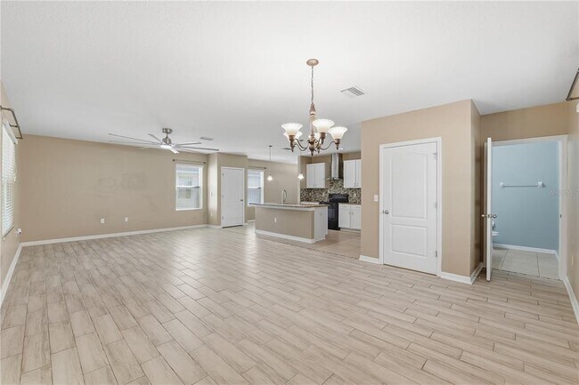 Building Photo - 13755 Covey Run Pl