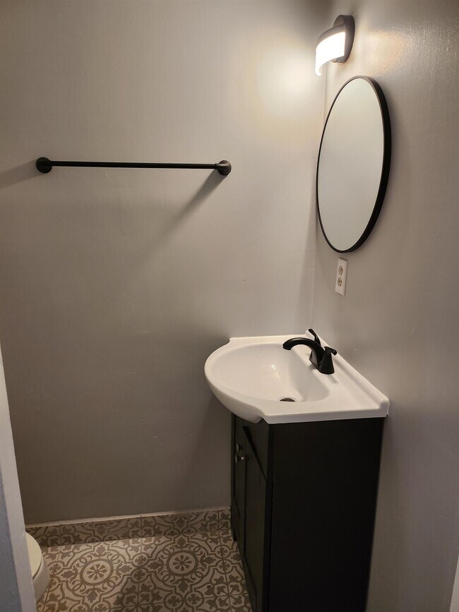 Building Photo - 3176 Raleigh Millington Rd