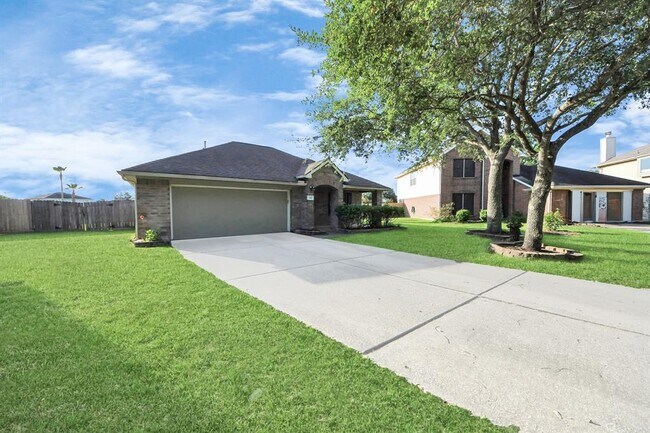 Building Photo - 333 Mammoth Springs Ln